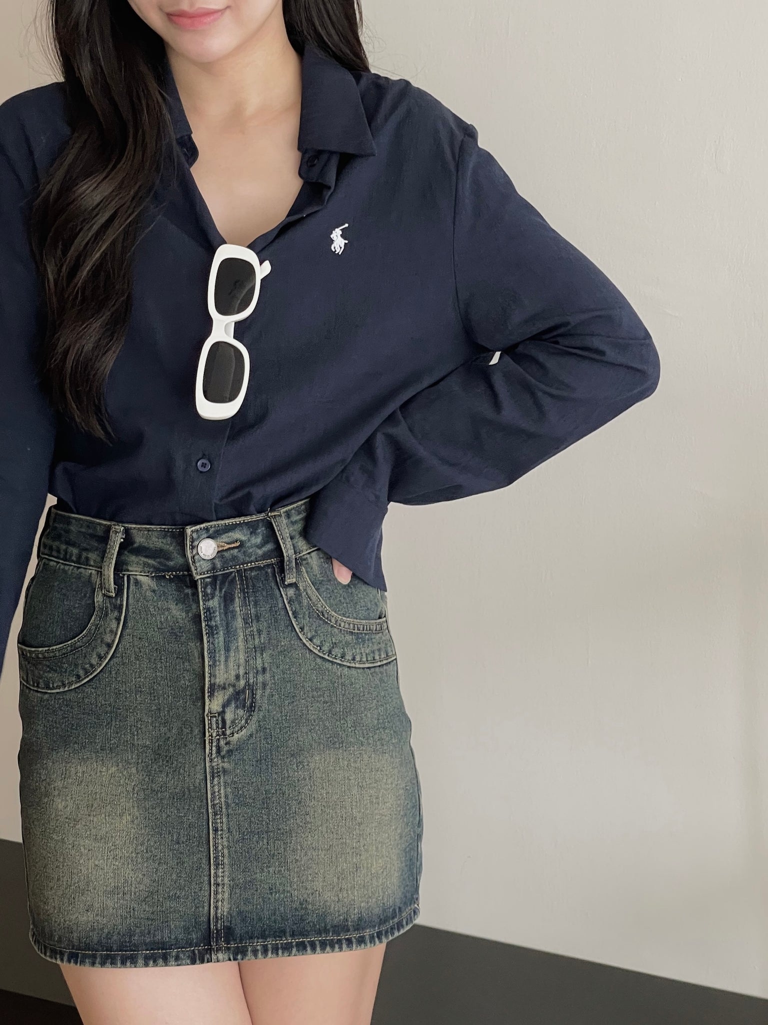 Mini Embroidered Logo Shirt / 小马刺绣通勤衬衫