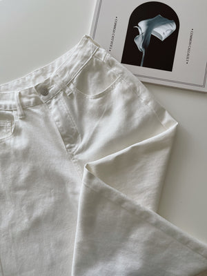 White Straight Jeans / 直筒白色牛仔长裤