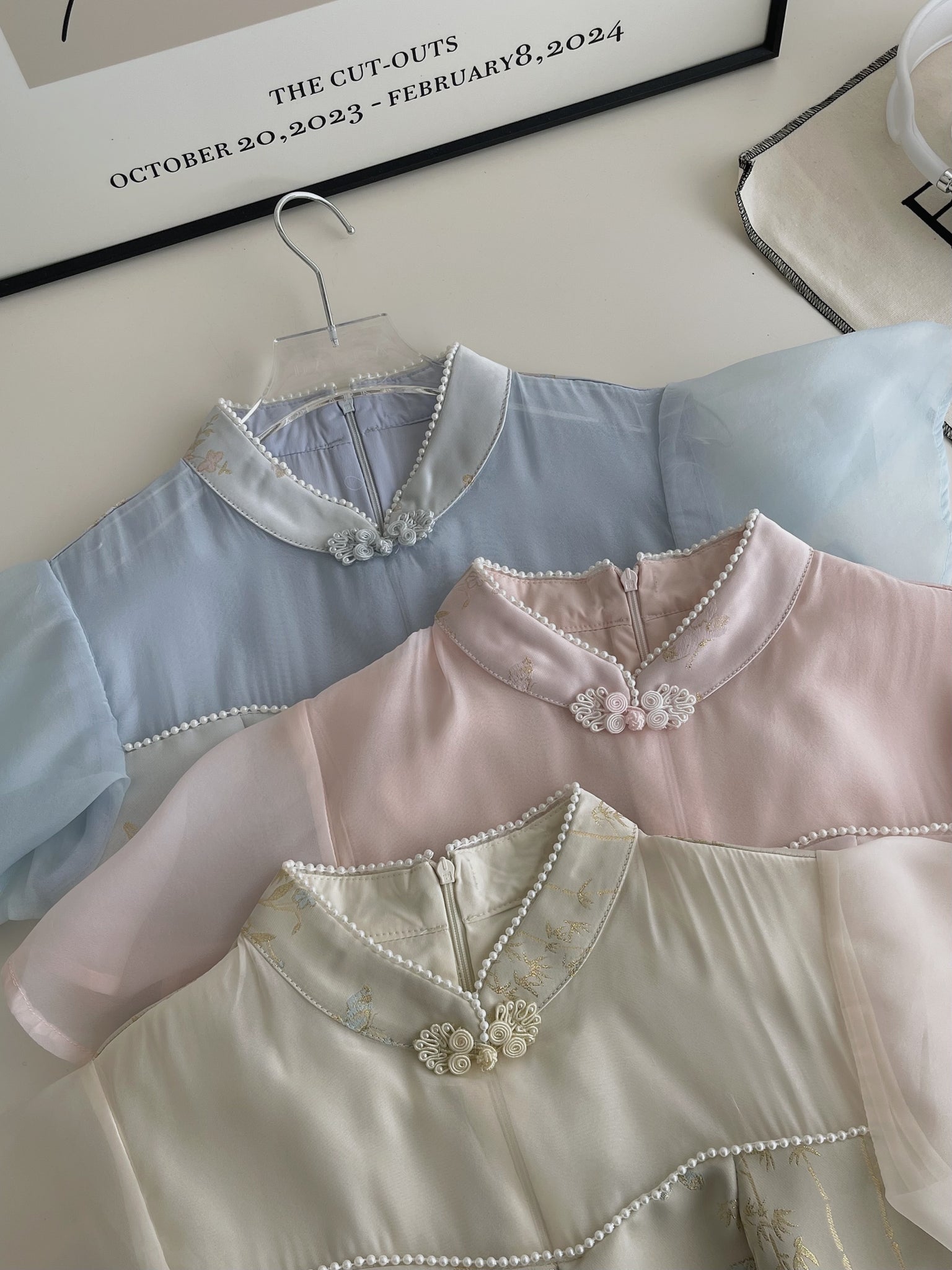 Butterfly Flutter Qipao Dress / 锦蝶花语-金线提花改良旗袍