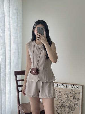 Casual Vest Set / 琥珀排扣休闲套装