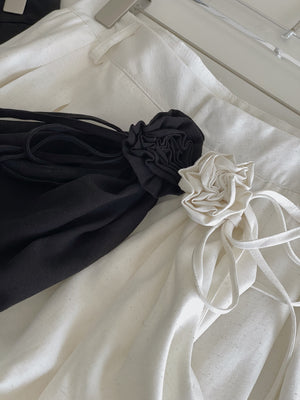 Vera Oblique Minimalist Set / 立体花斜肩阔腿裤套装