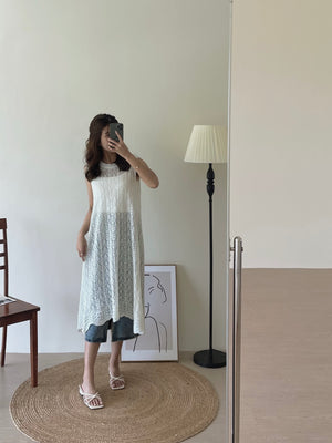 Denim Front Split Skirt / 前开衩牛仔半裙