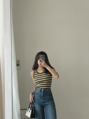 Stripes Stretchy Top / 高弹条纹针织上衣