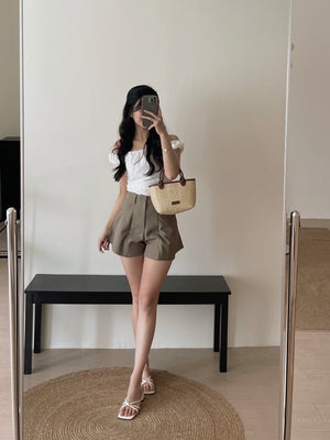 Eyelet Off Shoulder Top / 镂空显瘦一字肩上衣