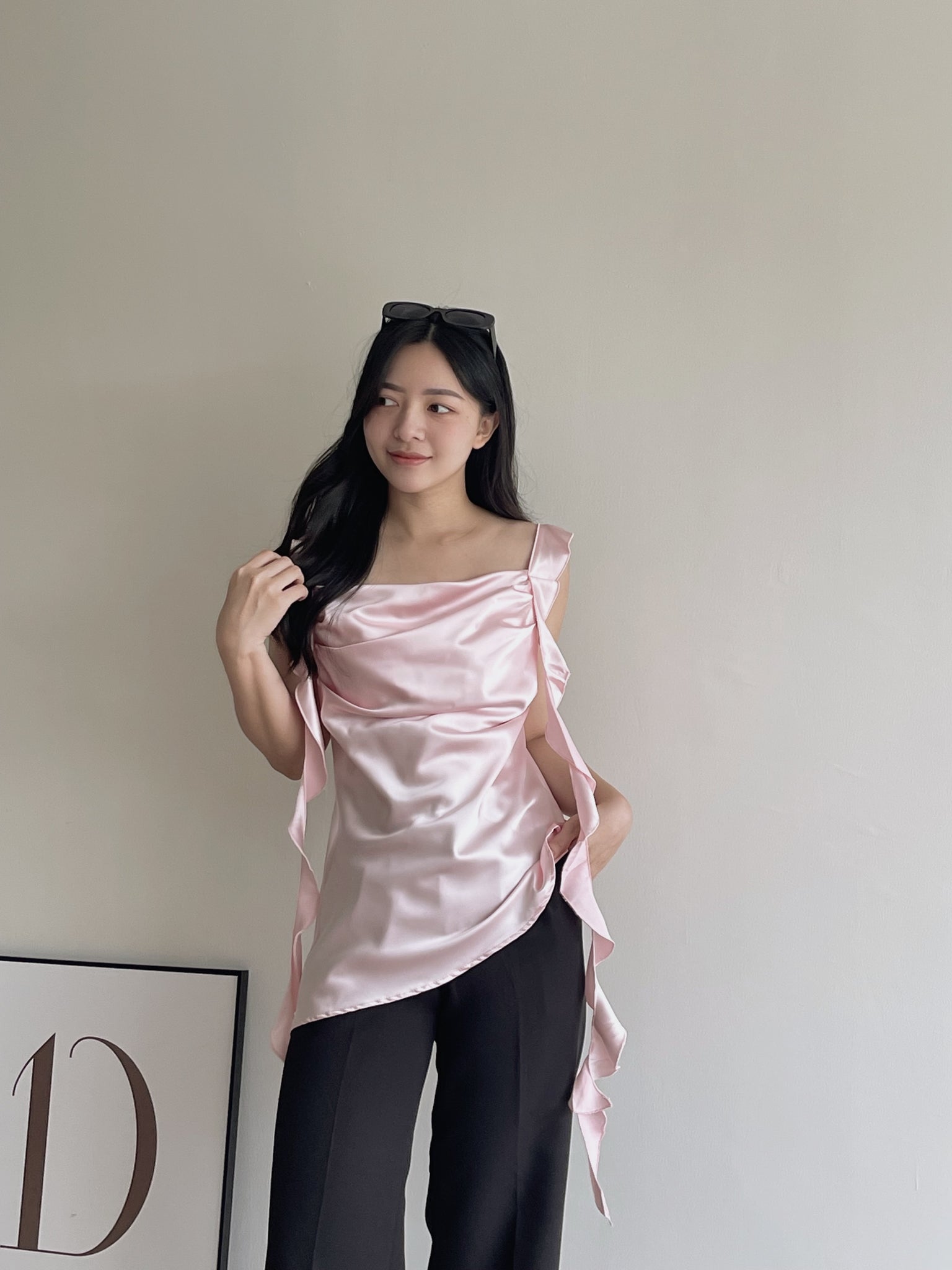 Ruffles Long Strap Top / 荷叶长肩带缎面上衣