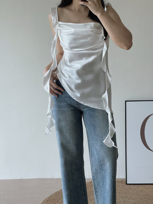 Ruffles Long Strap Top / 荷叶长肩带缎面上衣