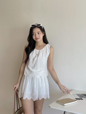 Holiday Eyelet Set / 刺绣抽绳度假套装