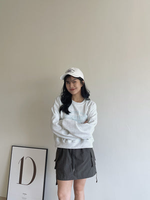 Contrast Embroidered Sweatshirt / 撞色刺绣字母卫衣