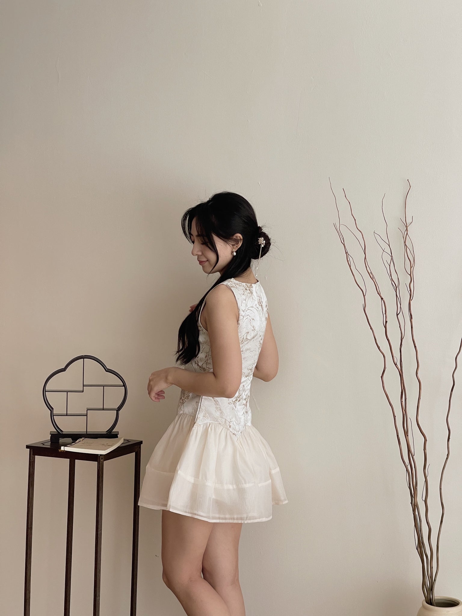 Gilded Mist Jumpsuit Dress / 烟罗织梦-金雾提花薄纱摆连体裤裙