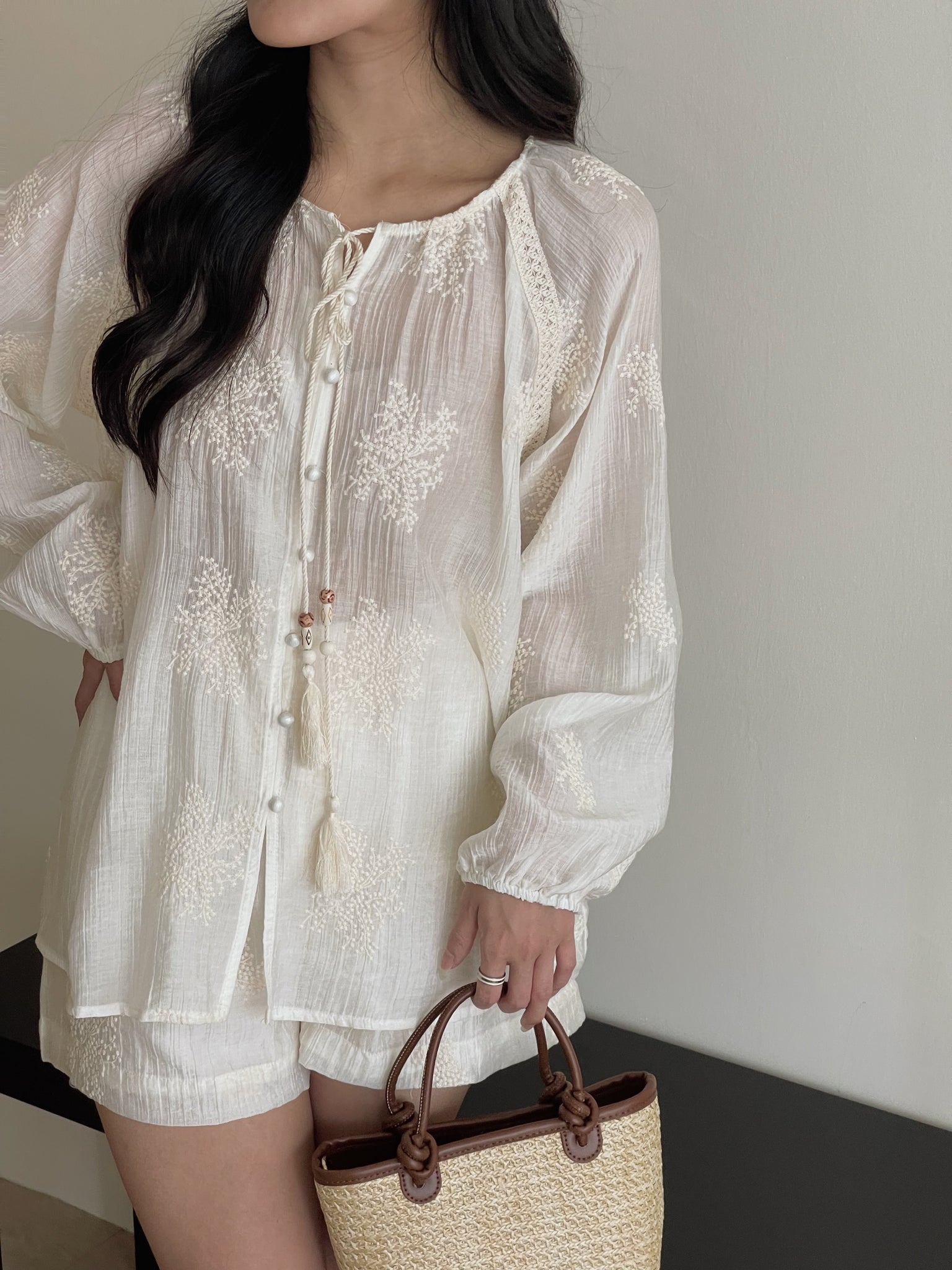 Dandelion Embroidered Set / 刺绣花休闲衫套装