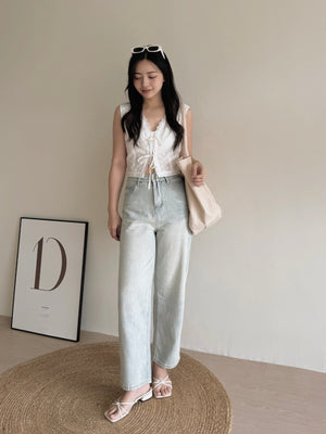 Light Colour Washed Jeans / 浅蓝水洗牛仔长裤