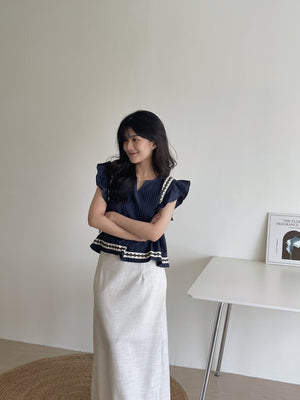 Ethnic Trim Pleated Top / 民族风边条压褶小衫