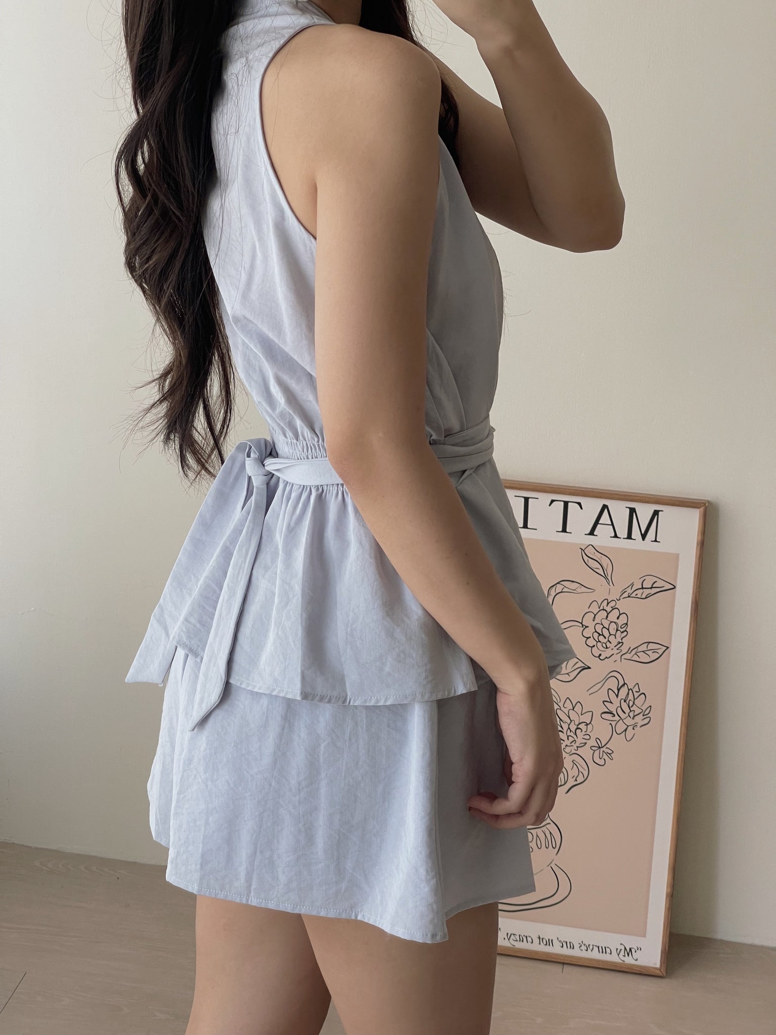 Peplum Sweet Top Set / V领收腰阔腿短裤套装