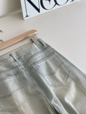 Extra Long Light Washed Jeans / 加长版浅牛仔长裤