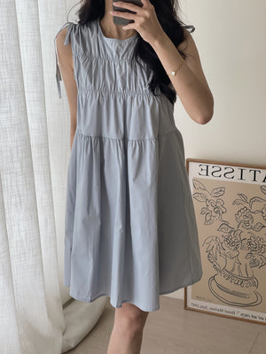 Castille Sweet Dress / 甜美褶皱连身裙