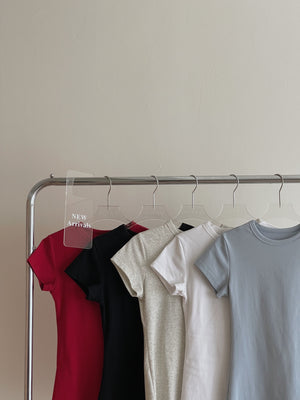 Basic Cotton Tee / 纯色基础棉质修身T恤