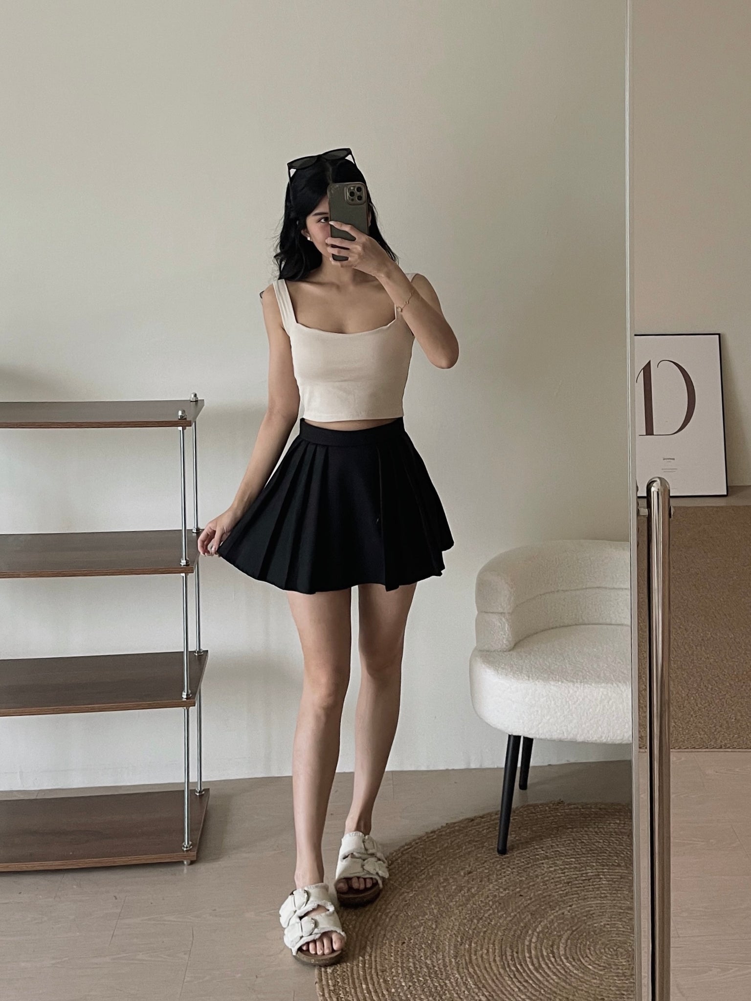 Sleeveless Crop Top With Removable Pad / 大方领遮副乳胸垫背心