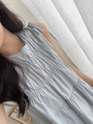 Castille Sweet Dress / 甜美褶皱连身裙