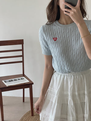 Lovey Cable Knit Tshirt / 爱心刺绣麻花T恤