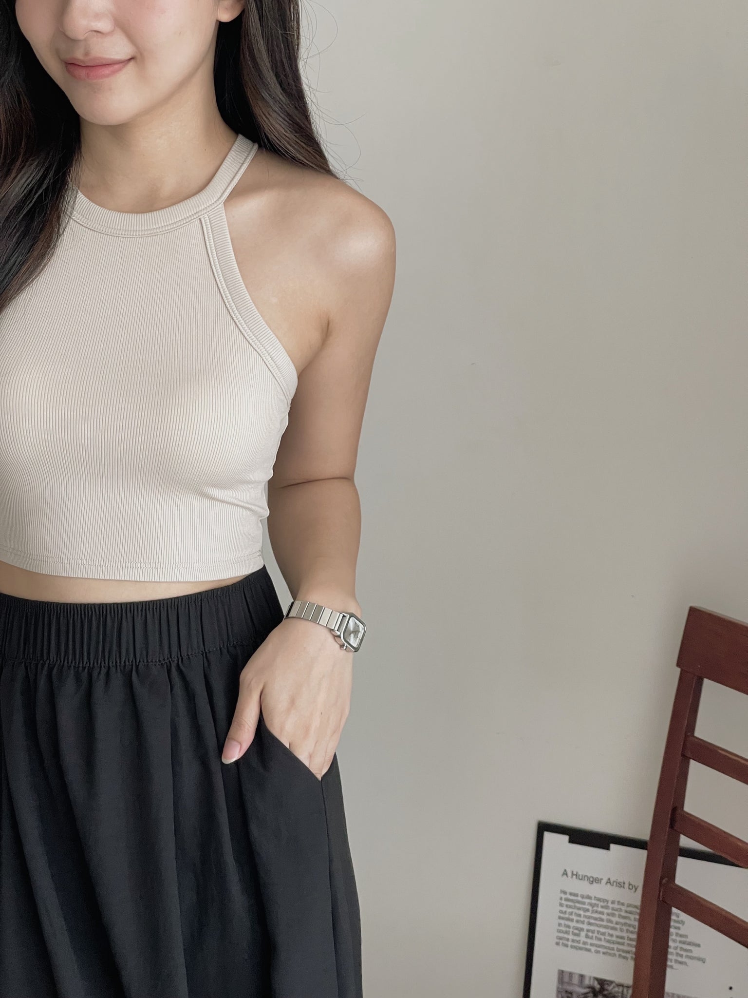Halterneck Padded Top / 挂脖显锁骨胸垫上衣