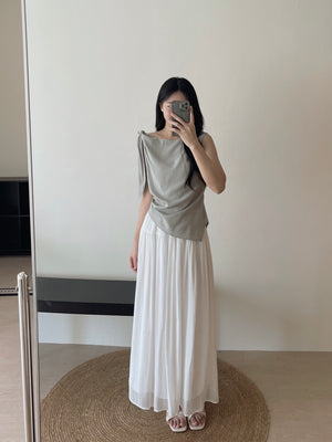 Wide Shoulder Ribbon Top / 宽领单肩系带不规则小衫