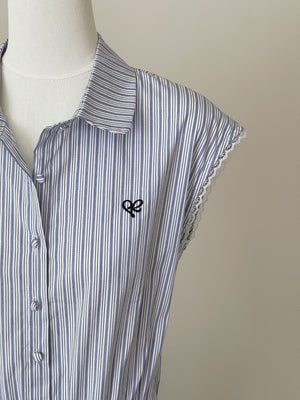 Prep Breeze Collar Dress / 刺绣学院风绑带连衣裙