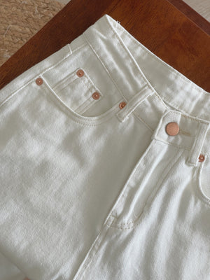 Ribbon Embroidered White Denim / 刺绣白色牛仔阔腿裤