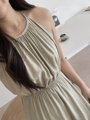 Avril Halterneck Dress / 挂脖后腰镂空长裙