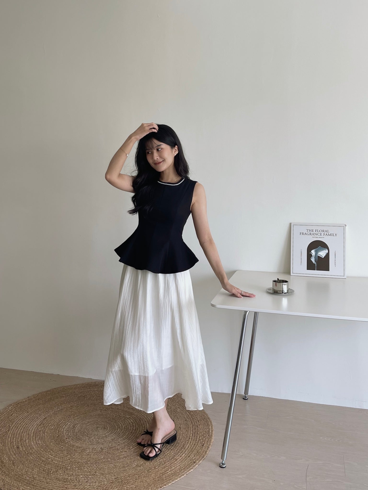 Midnight Muse Elegant Set / 法式钉珠收腰半身裙套装
