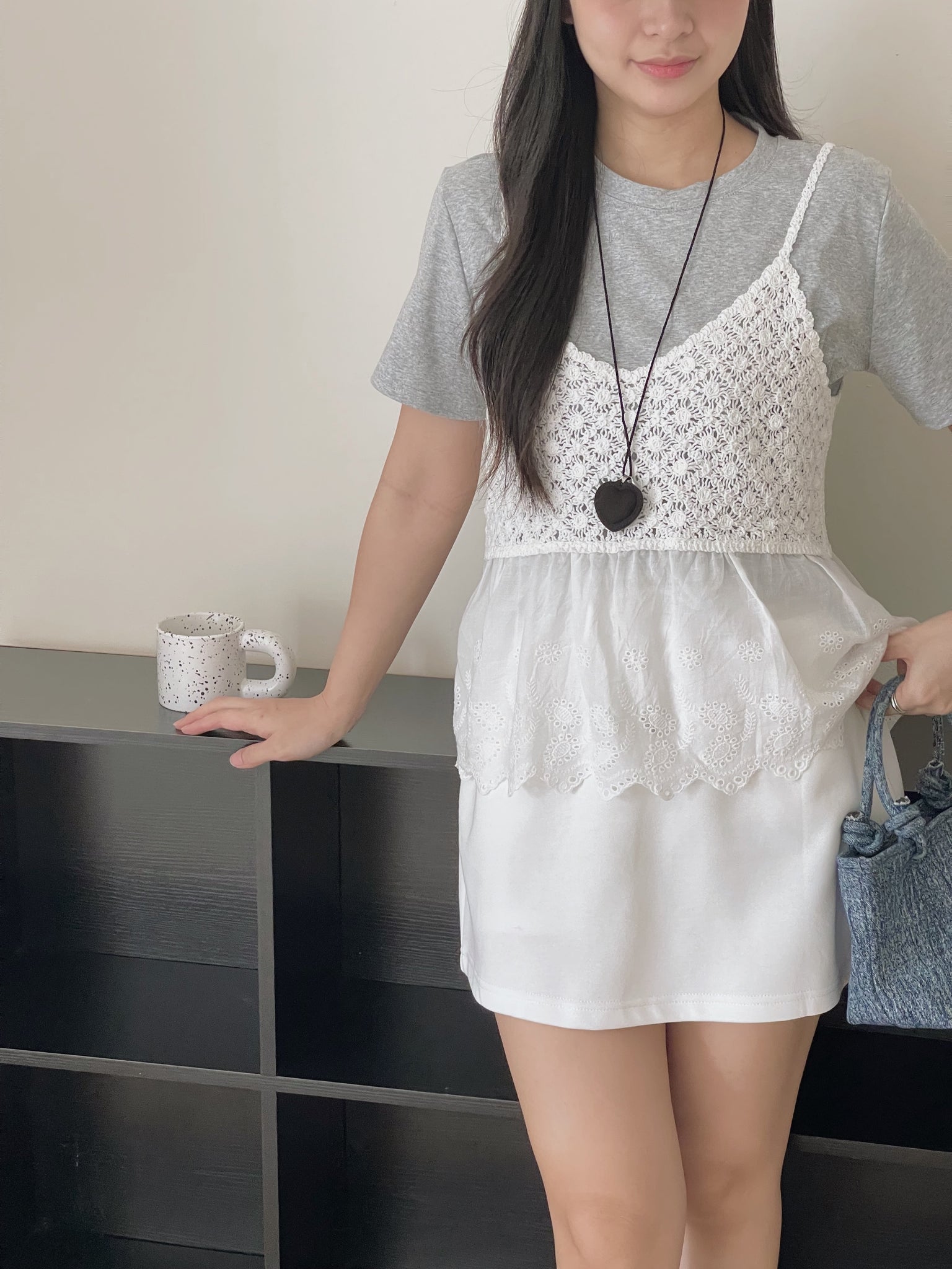 Casual Mini Embroidered Skirt / 休闲卫衣棉短裙