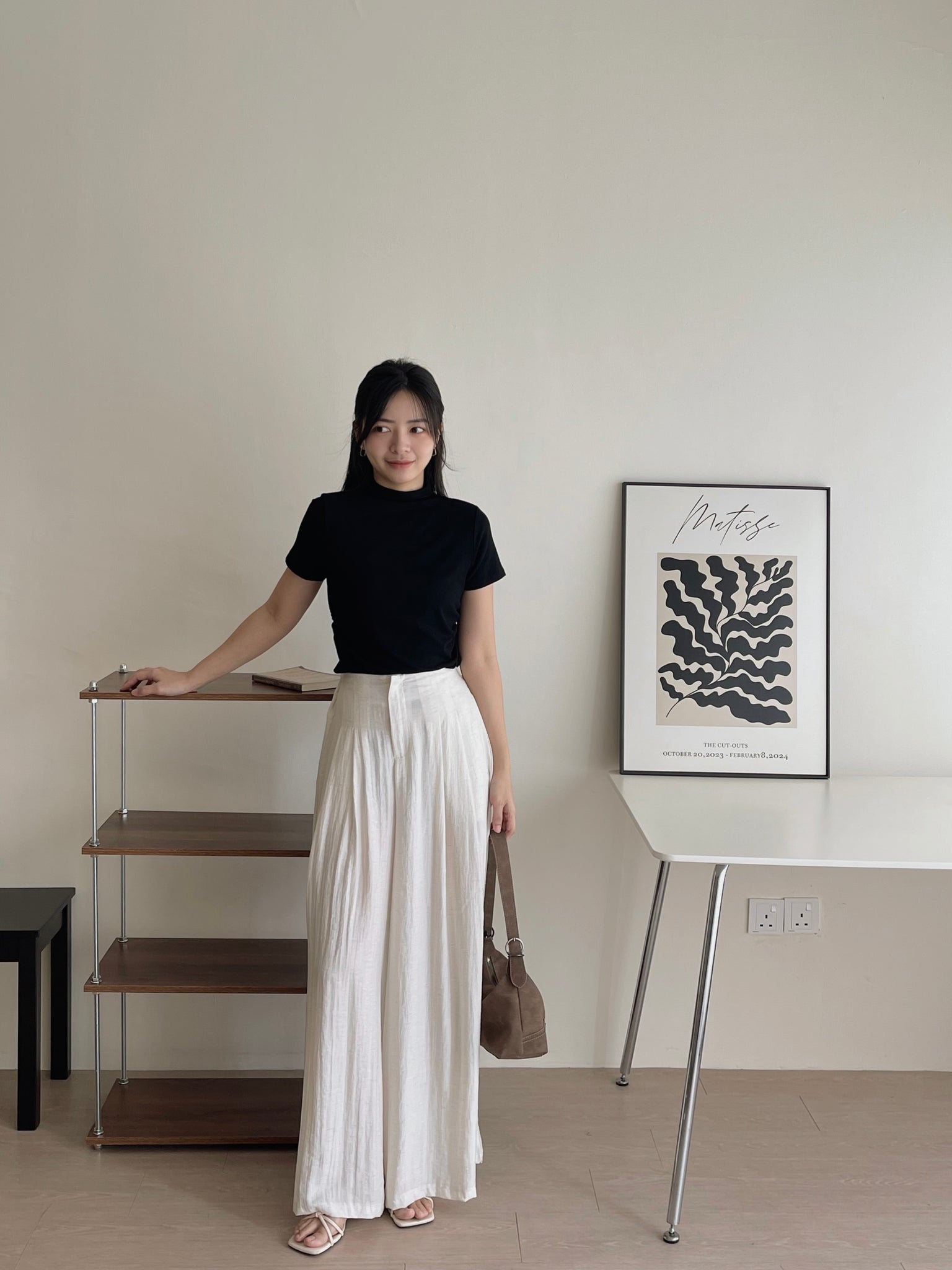 Pendant Mock Neck Top / 小吊坠半高领打底上衣