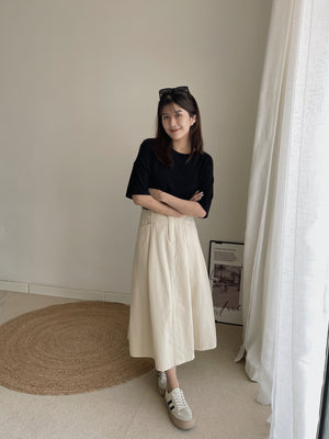 Soft Figured Crop Tee / 软料钩花圆领T