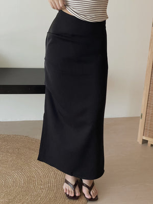 Mannette Extra Long Skirt / 加长版甜酷褶皱修身半裙