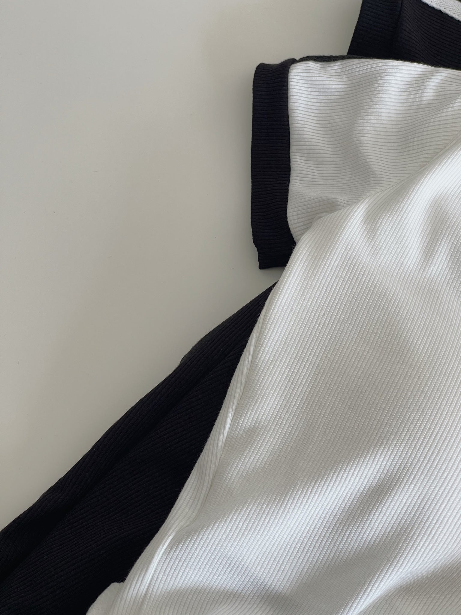 Sports Padded Tee / 运动显瘦带胸垫上衣