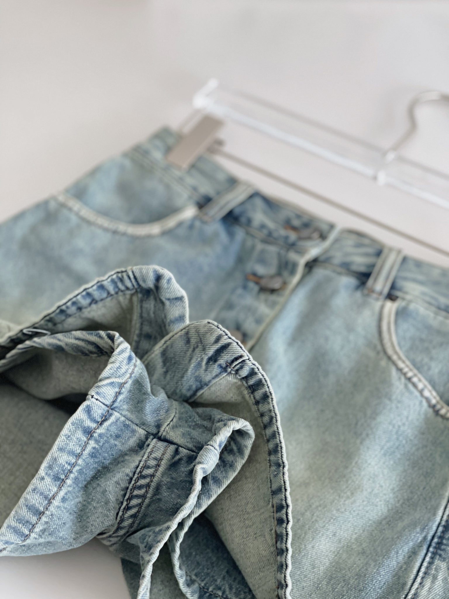 Button Up Denim Skirt / 排扣牛仔短裙