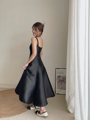 Hepburn Classy Dress / 赫本风收腰显瘦连