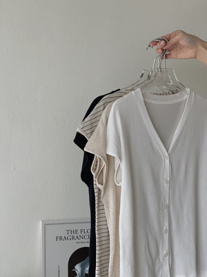 Button Knit Half Sleeve Tee / 排扣针织半袖T恤