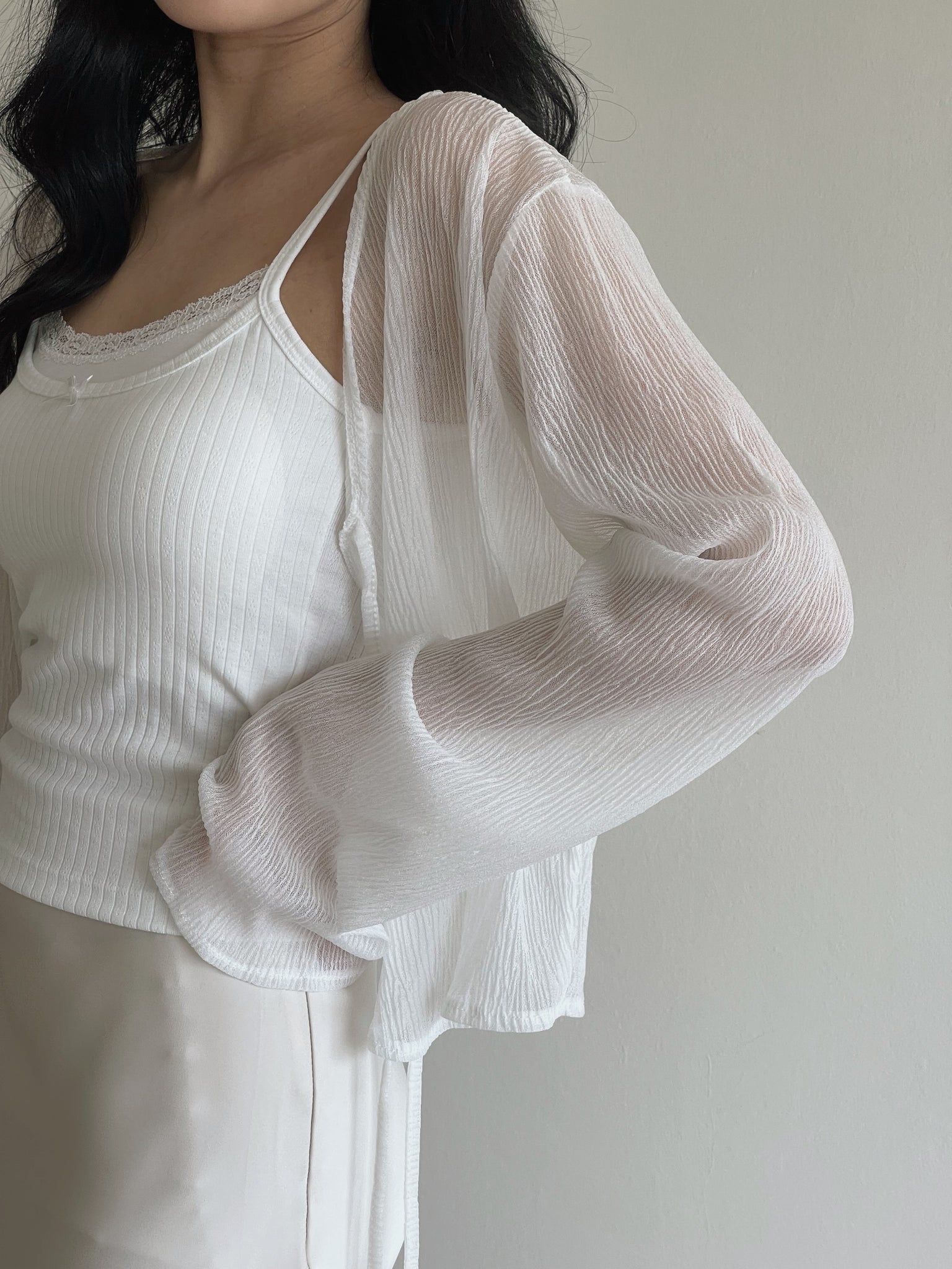 Lacey Edge Padded Singlet / 蕾丝花边胸垫吊带