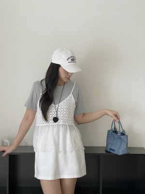 Saina Crochet 2pcs Top / 钩花针织吊带两件套