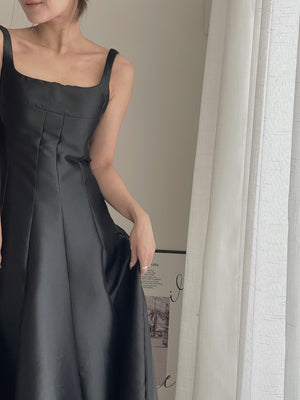 Hepburn Classy Dress / 赫本风收腰显瘦连