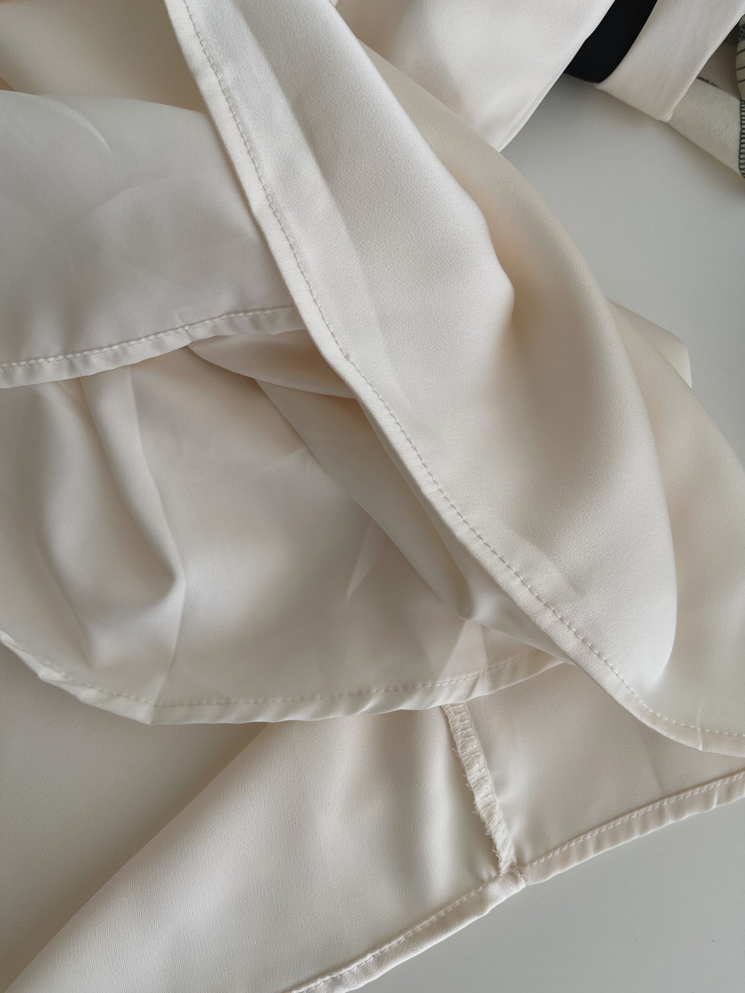 Lumiere Sash Tie Dress / 飘带高级感气质连身裙