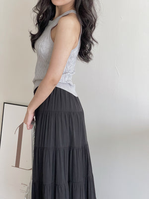 Halterneck Cable Knit Top / 挂脖麻花针织上衣