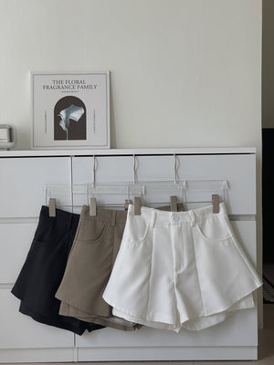 Wide Leg Design Shorts / 双层显腿瘦设计短裤