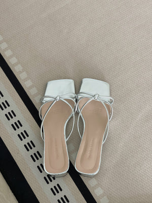 Dolly Low Heels Sandals / 百搭方头低跟凉鞋