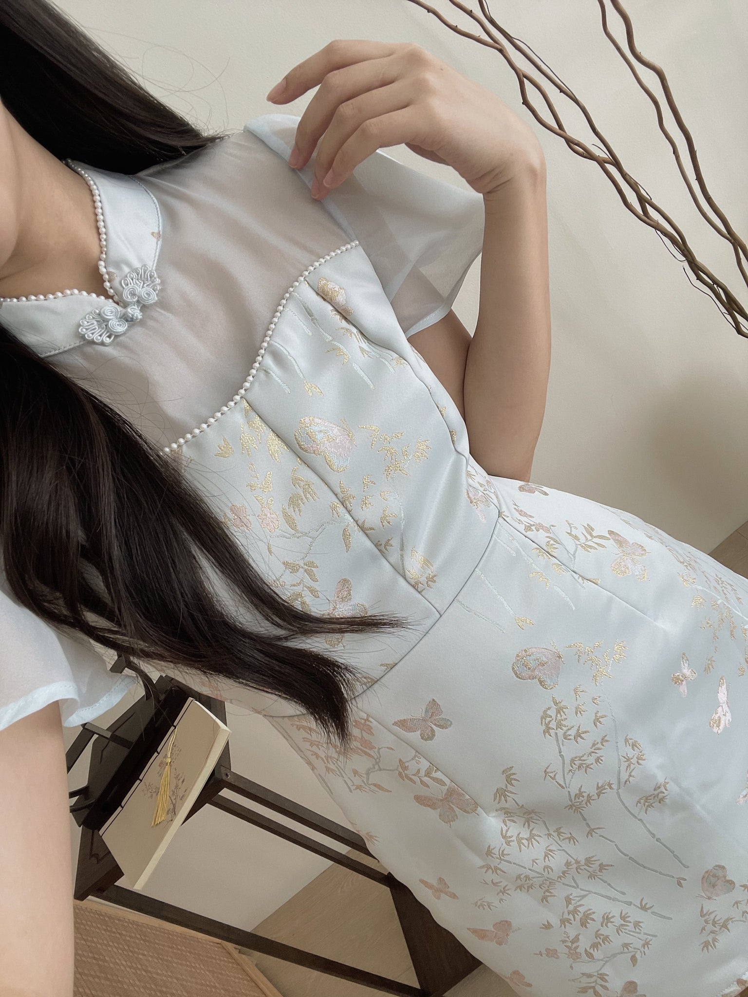 Butterfly Flutter Qipao Dress / 锦蝶花语-金线提花改良旗袍