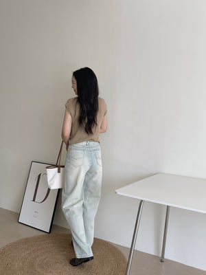Extra Long Light Washed Jeans / 加长版浅牛仔长裤