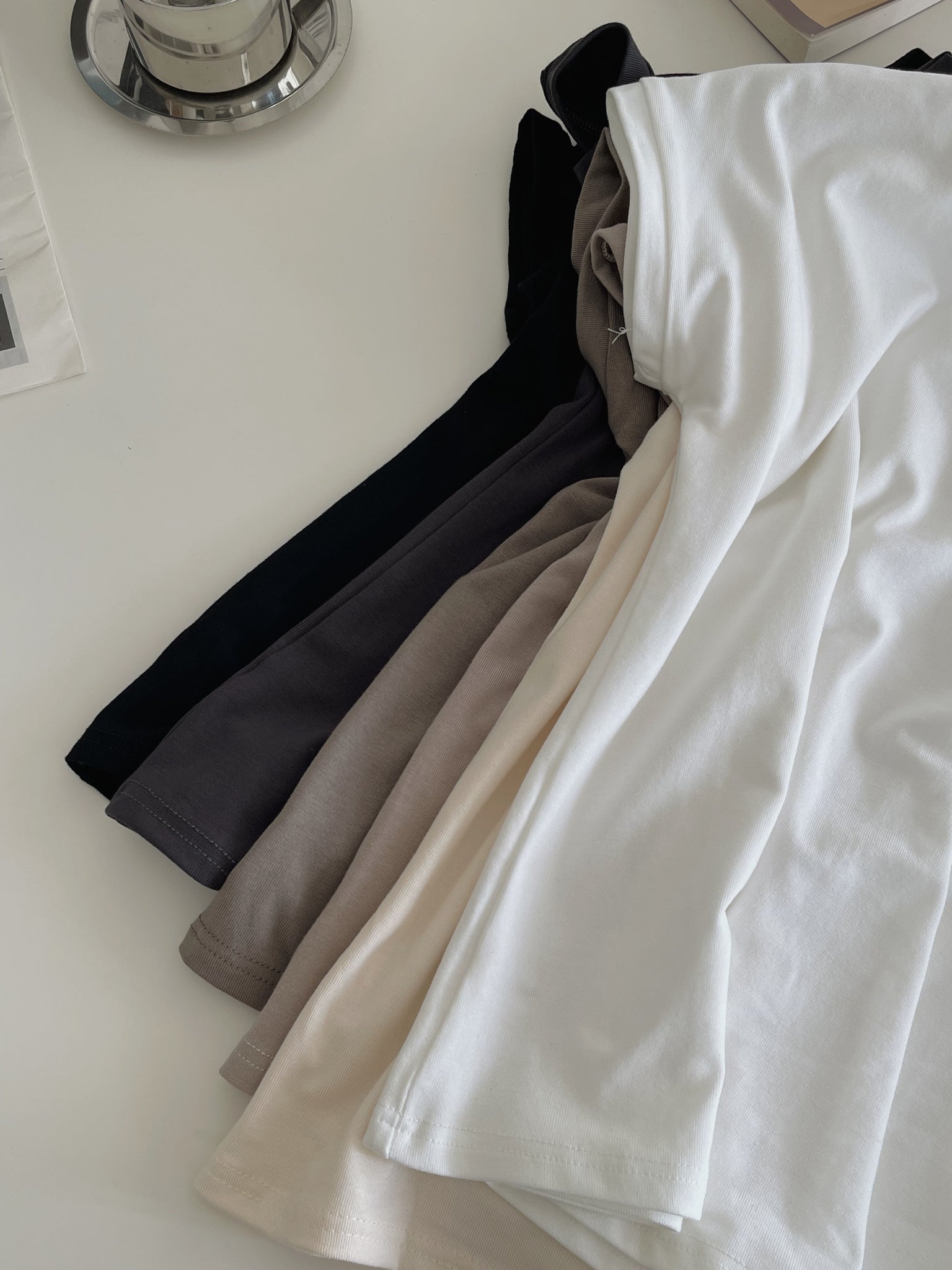 Cotton Mock Neck Tee / 棉质半高领基础T恤