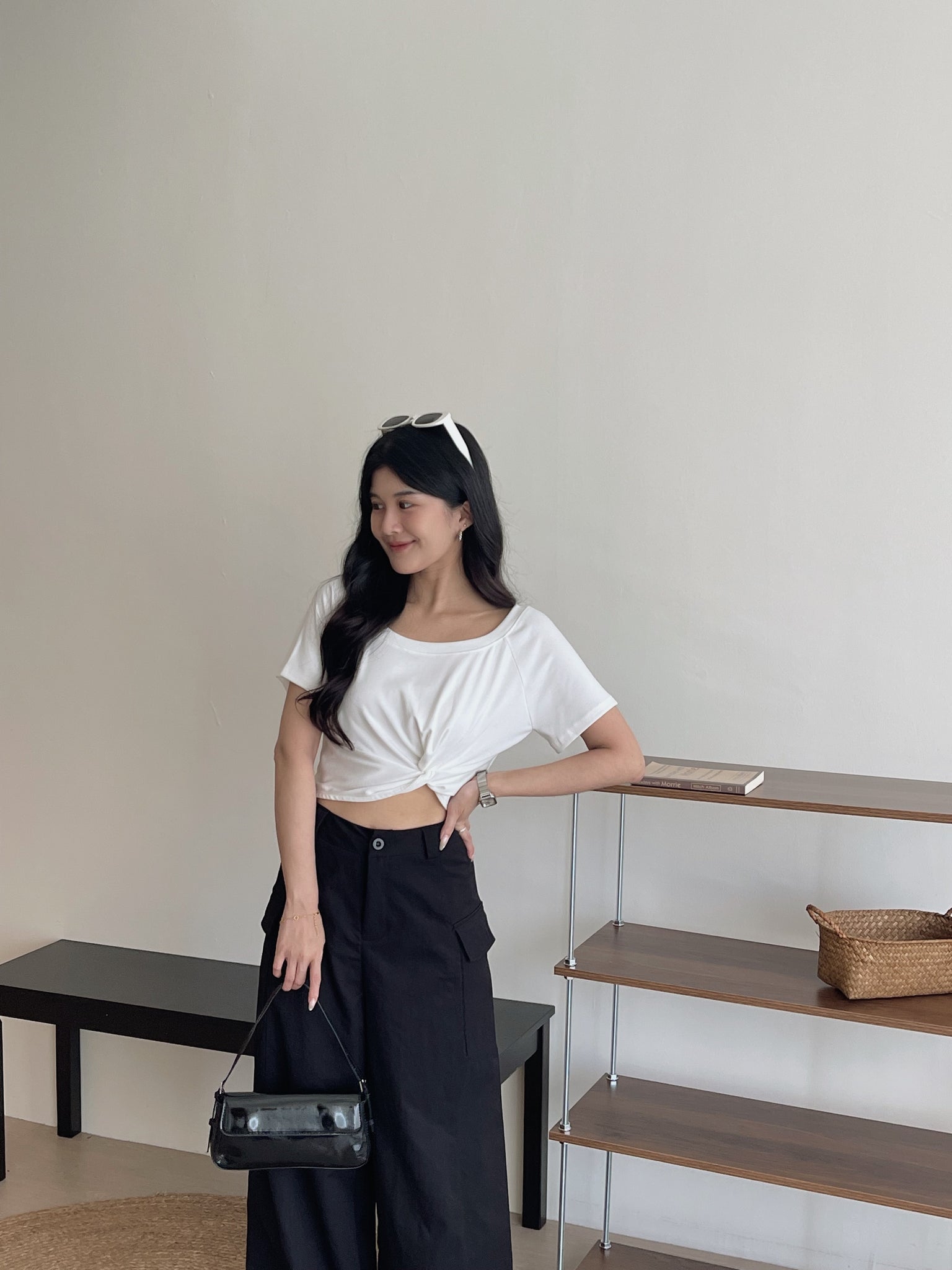 Twist Waist Crop Top / 收腰拧结两穿短T恤