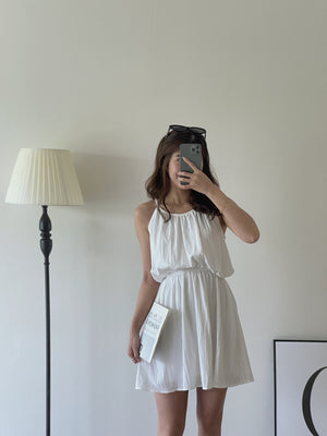 Kalie Back Cutout Dress / 挂脖收腰露背裙