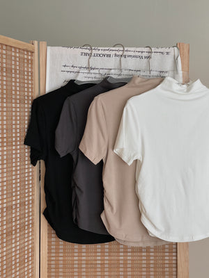 Pendant Mock Neck Top / 小吊坠半高领打底上衣